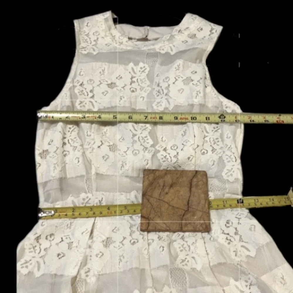 ASTR Anthropologie Woman’s Lace High Neck Mesh Cream Cutout Romper Jumpsuit Sz S